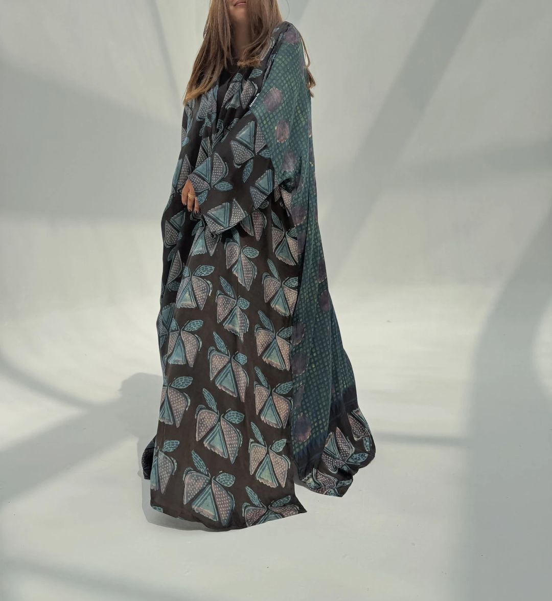 Bisht Pure Silk Handblock Abaya U 9 - 4