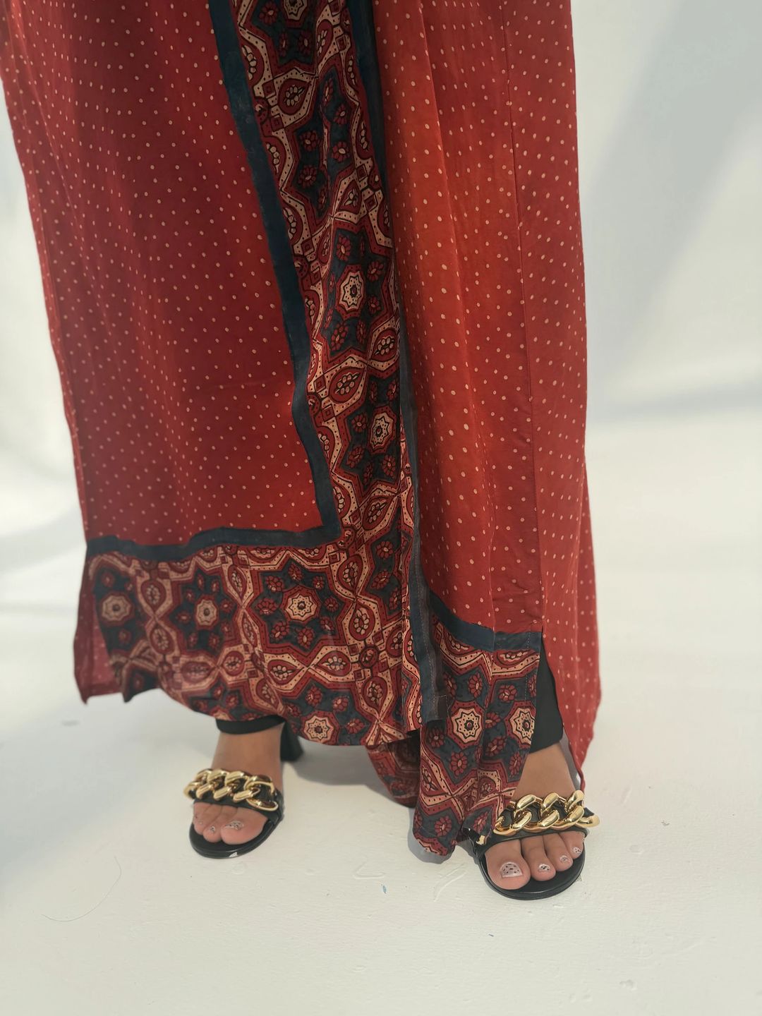 Bisht Pure Silk Handblock Abaya C17 - 9