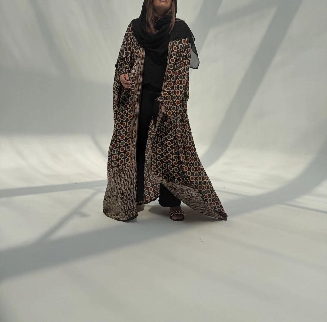Bisht Pure Silk Handblock Abaya C12 - 5