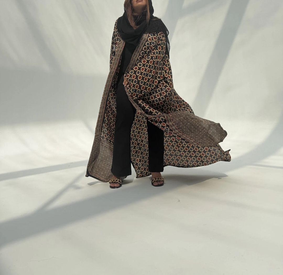 Bisht Pure Silk Handblock Abaya C12 - 7