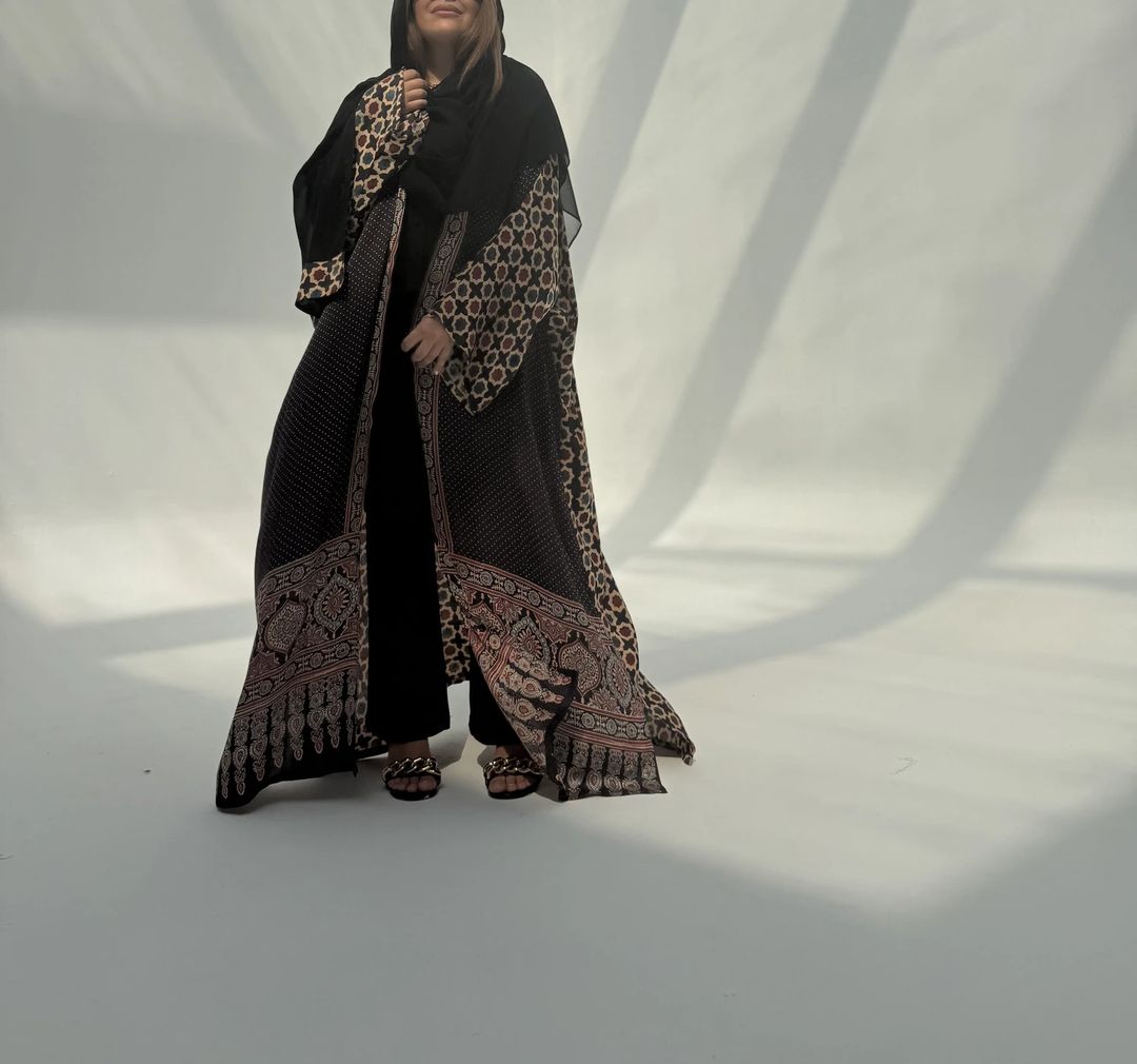 Bisht Pure Silk Handblock Abaya C16 - 2