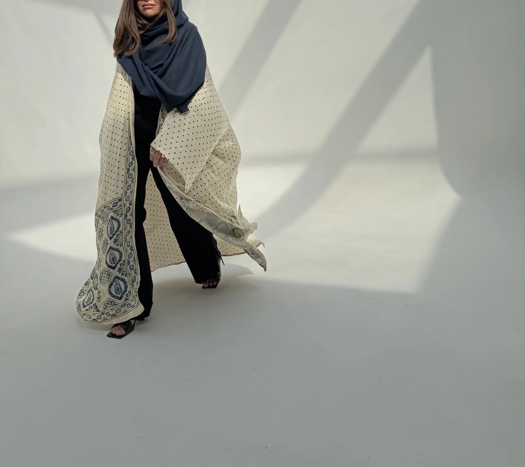 Bisht Pure Silk Handblock Abaya C19 - 12