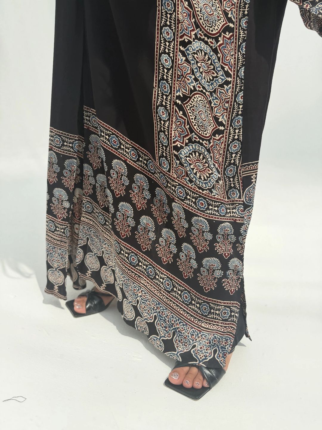 Bisht Pure Silk Handblock Abaya C8 - 7