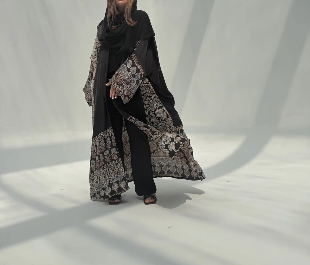 Bisht Pure Silk Handblock Abaya C8 - 9