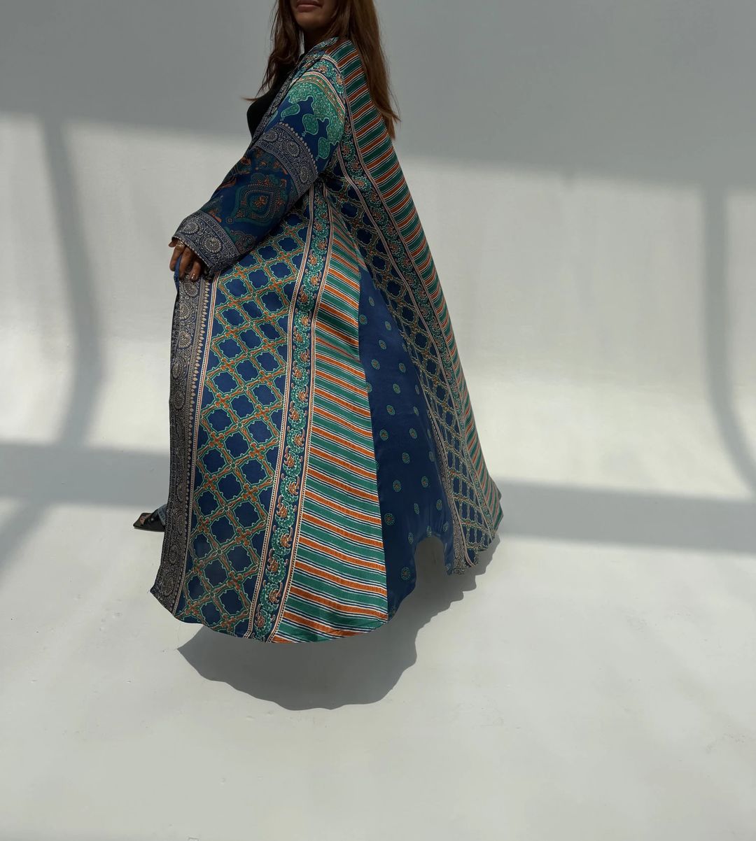 Silk Digital Print Cloche Abaya A1 - 9