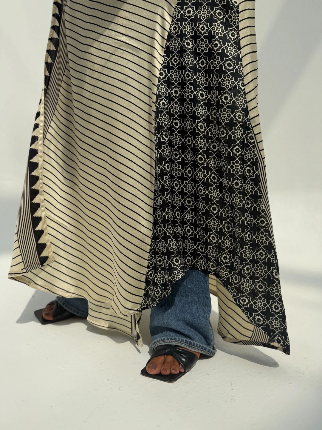 Silk Digital Print Cloche Abaya A3 - 4