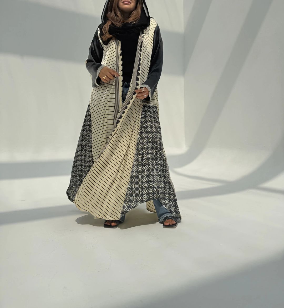 Silk Digital Print Cloche Abaya A3 - 11