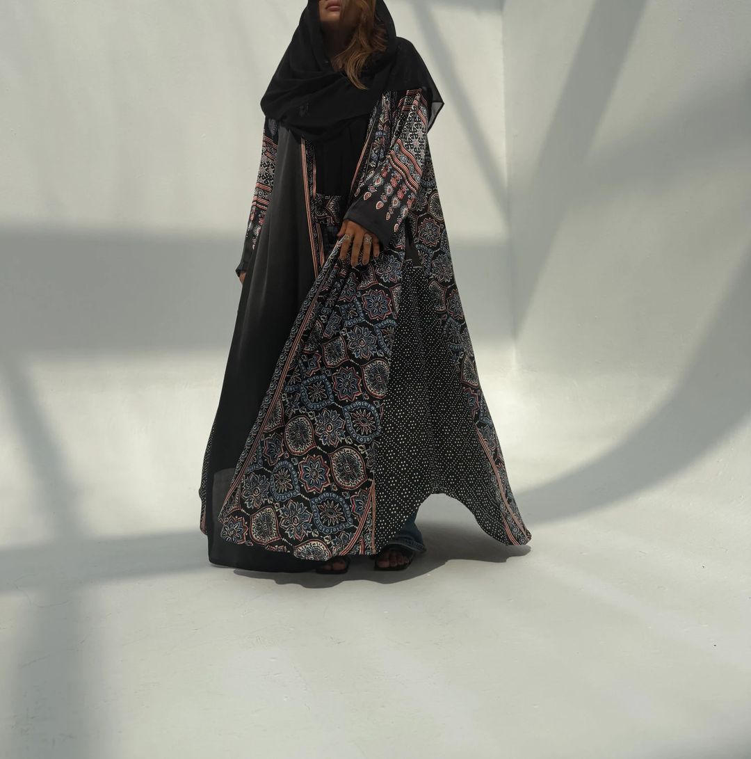 Silk Digital Print Cloche Abaya A6 - 13