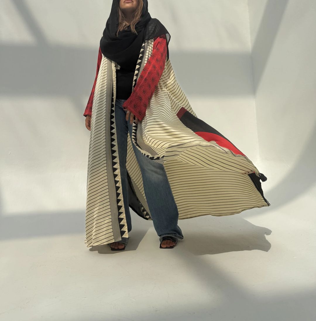 Silk Digital Print Cloche Abaya A9 - 7