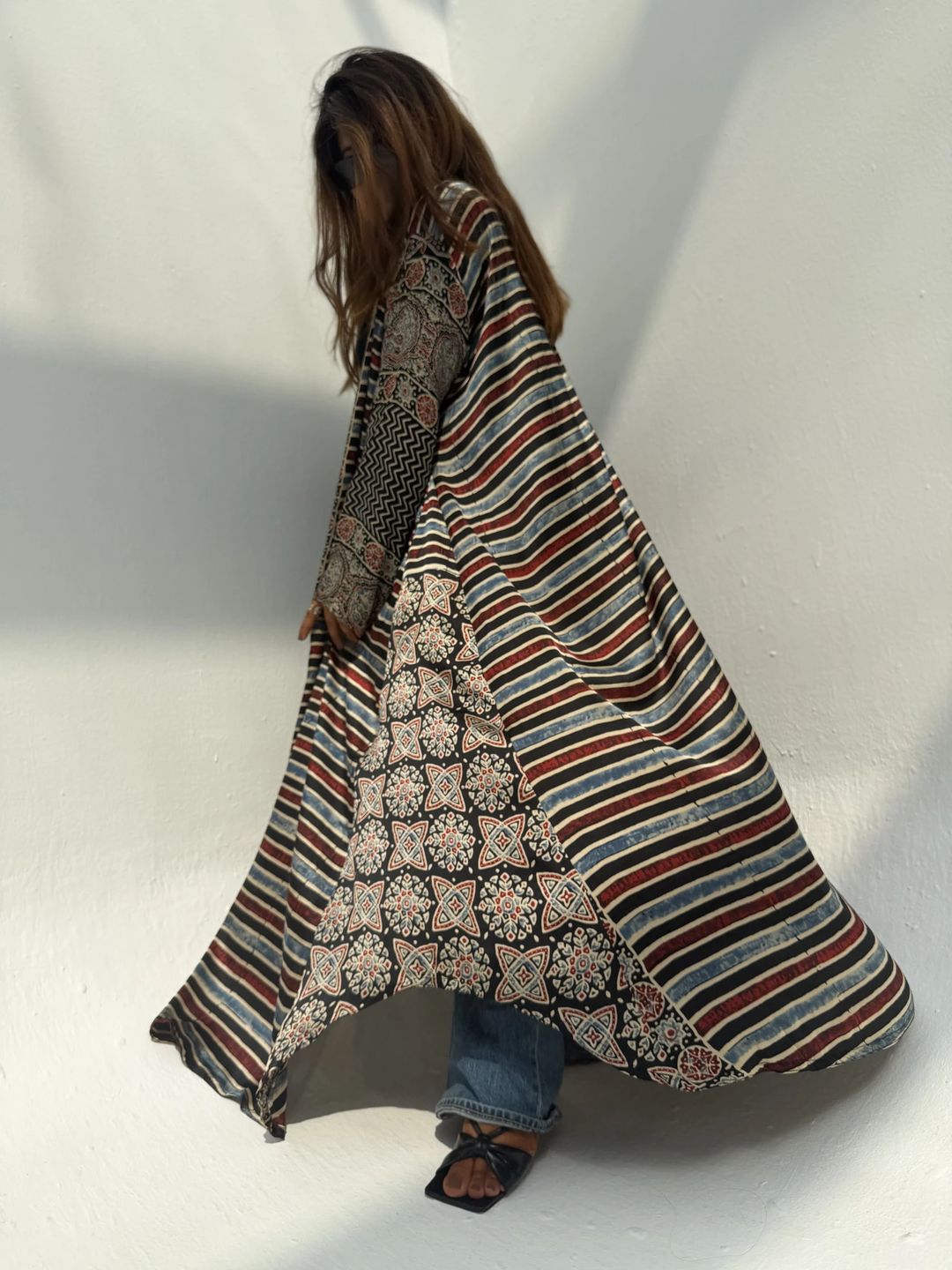 Silk Digital Print Cloche Abaya A7 - 4