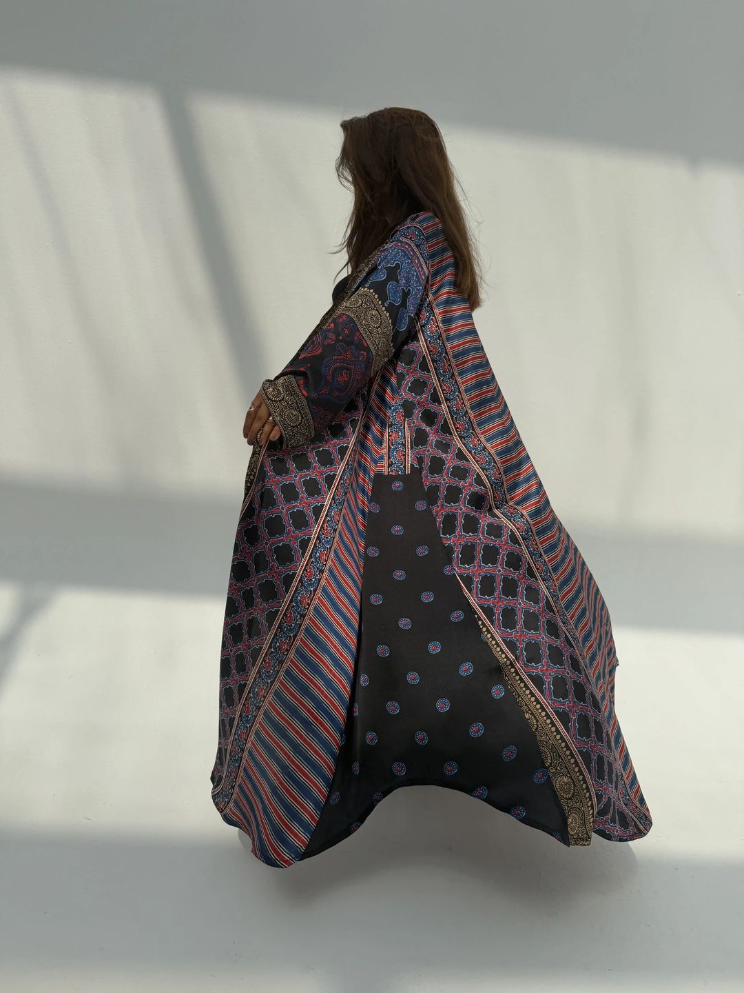 Silk Digital Print Cloche Abaya A4 - 8