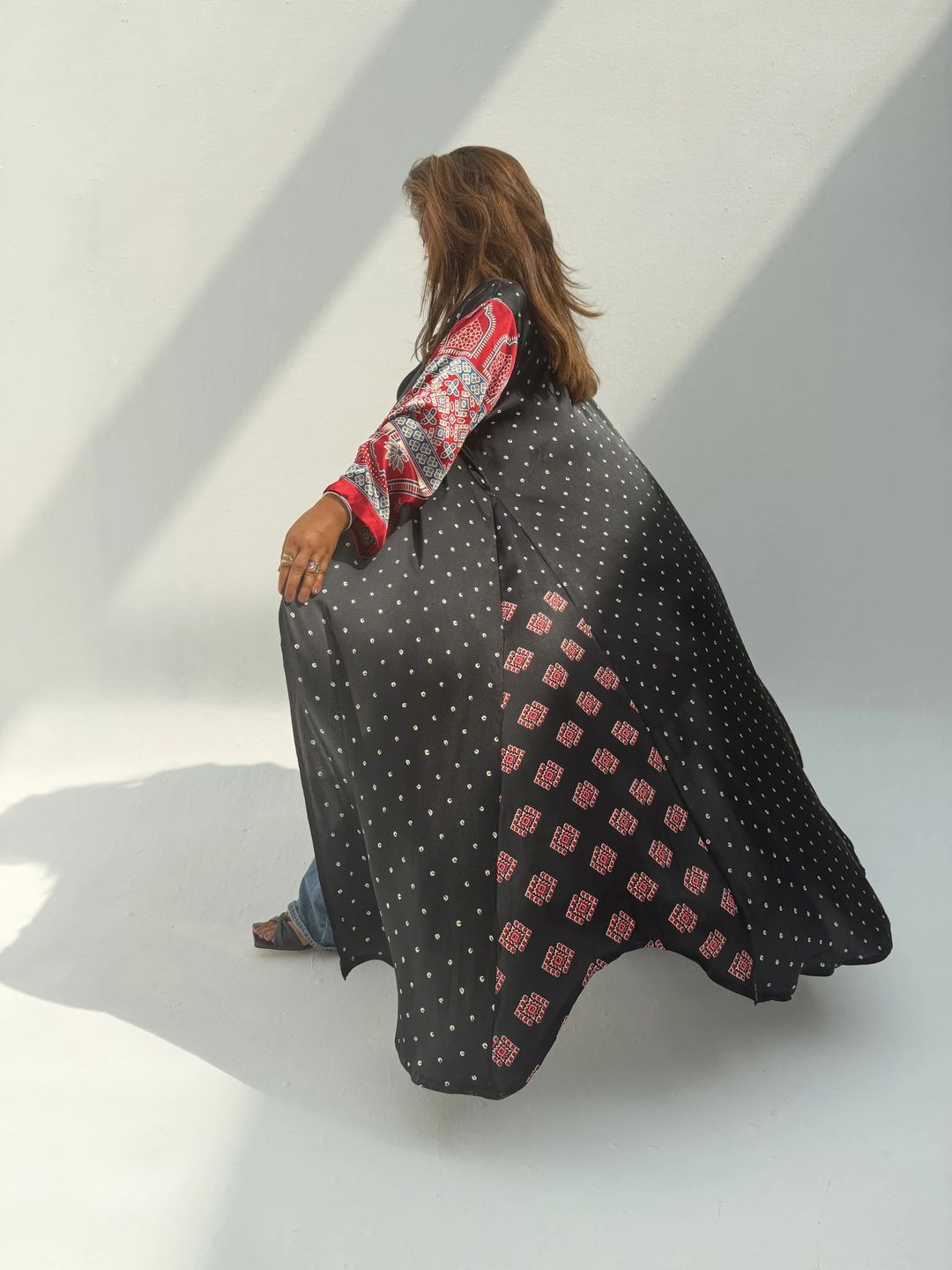 Silk Digital Print Cloche Abaya A5 - 3