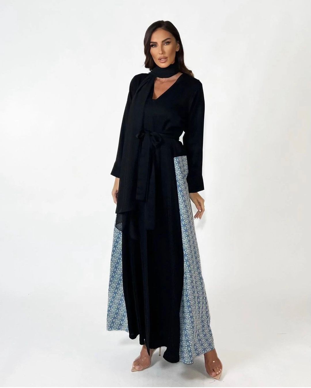 Sara Bostani(off abaya 1001) - 2