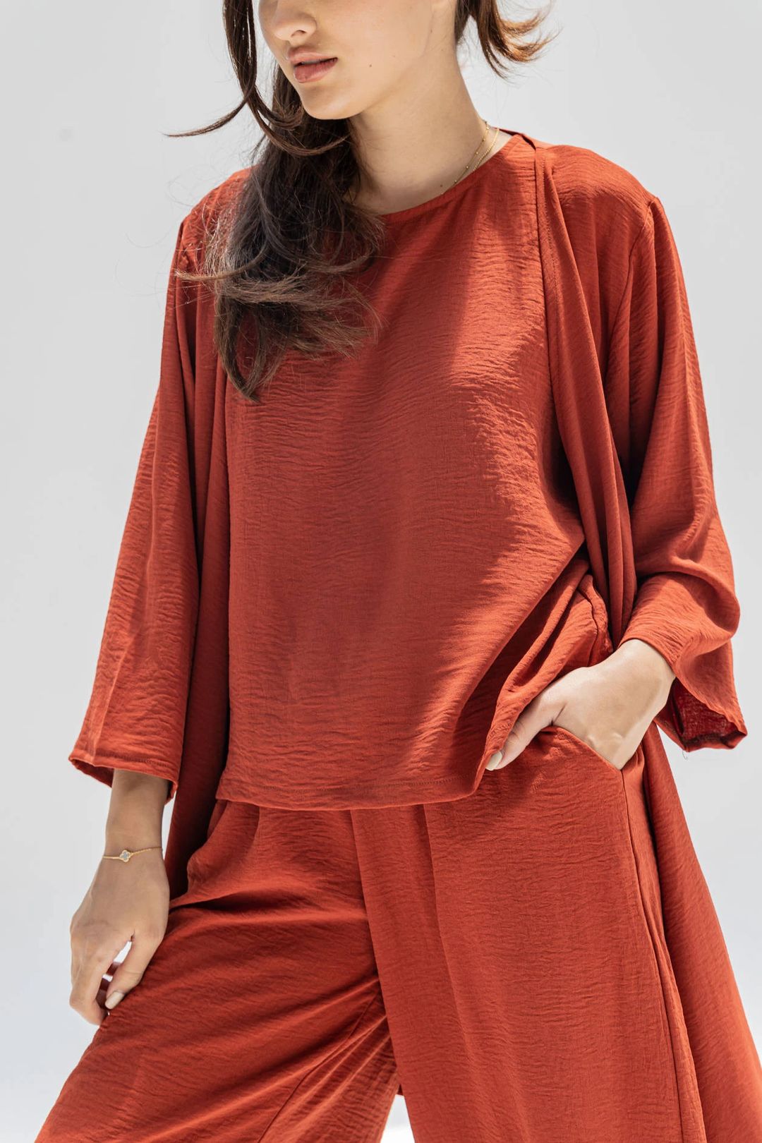 Women’s Crepe Travel Three-Piece Set – Cardigan, Shirt & Pants | TR405 - 2