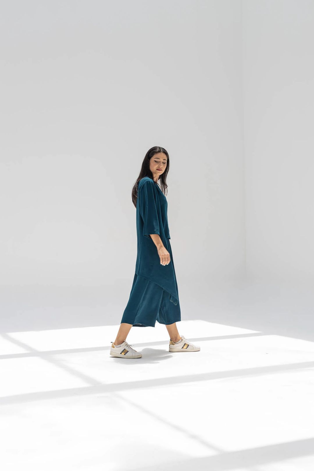 Women’s Crepe Travel Three-Piece Set – Cardigan, Shirt & Pants | TR405 - 11