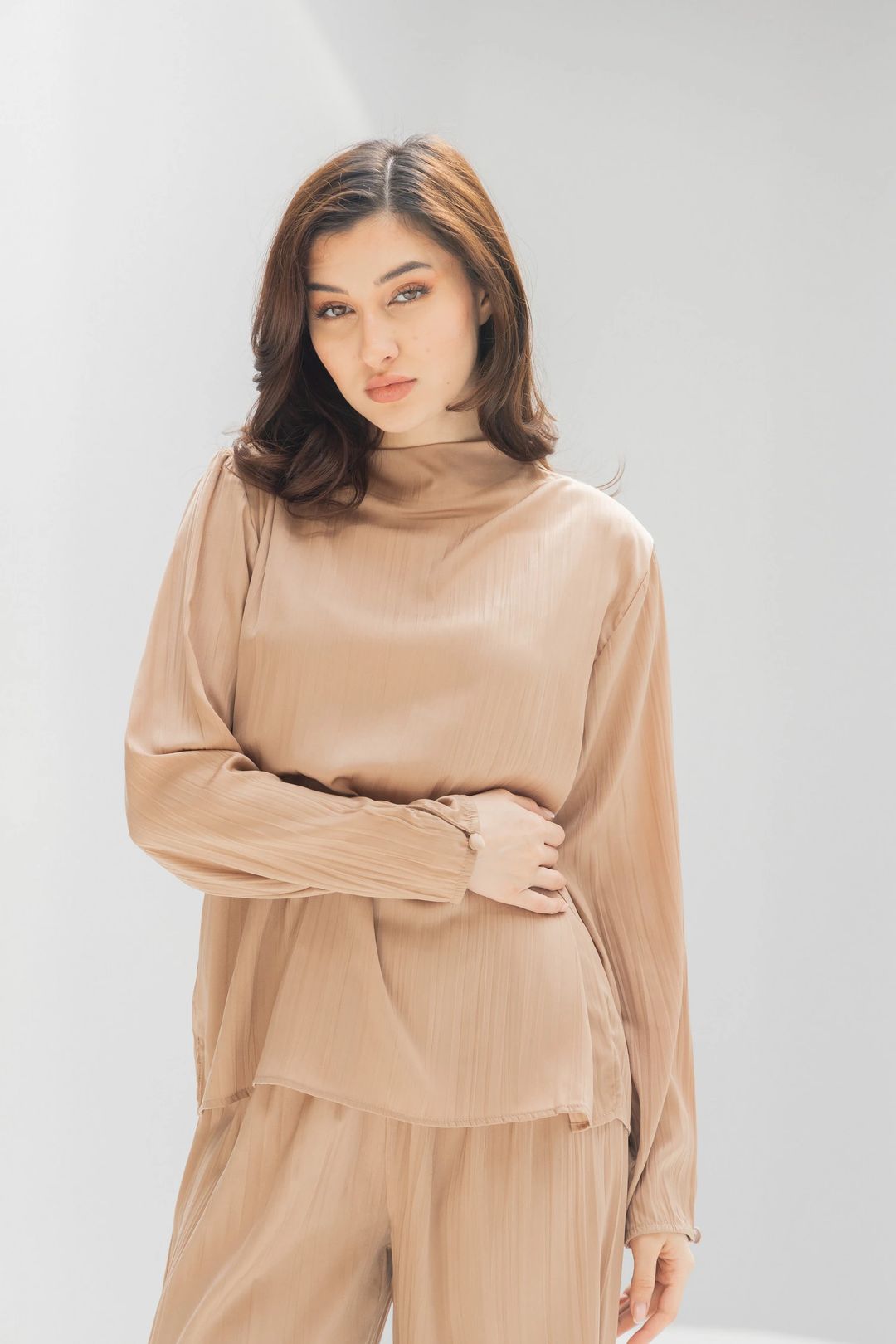 Women’s Silk Crepe Two-Piece Set – Top & Pants | K103 - 7