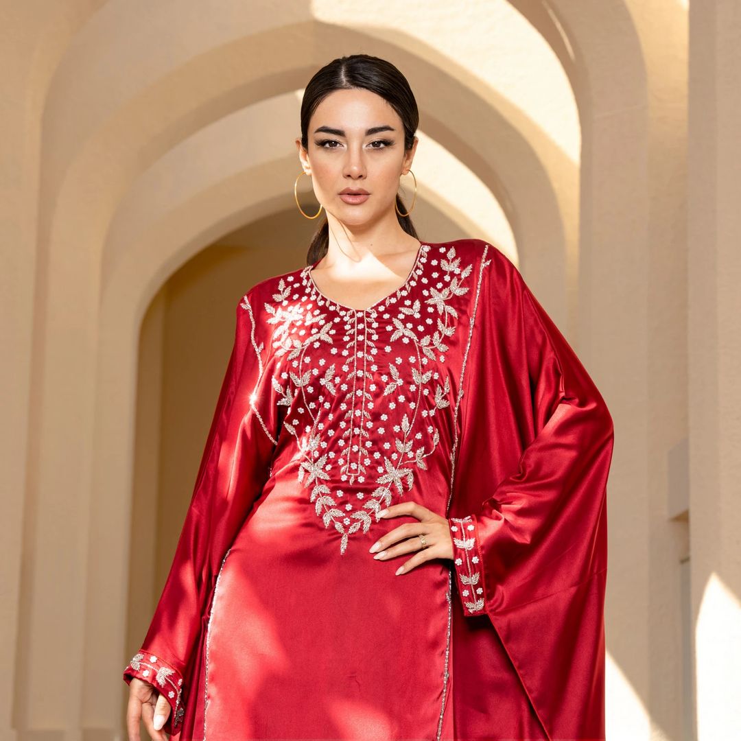 RED Beauty Kaftan - 2