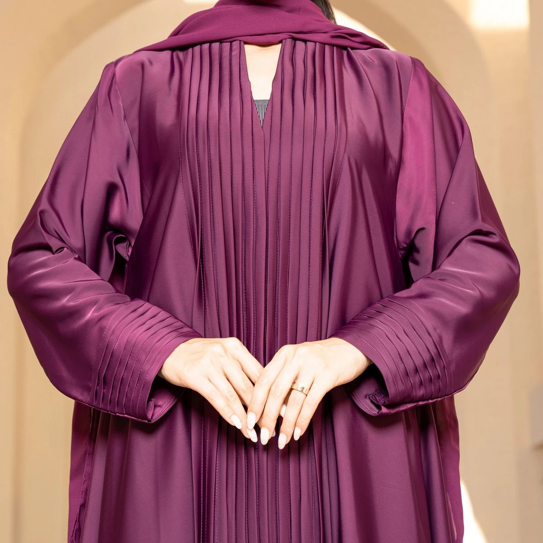 SISTERS COLLECTION SS24 - 4