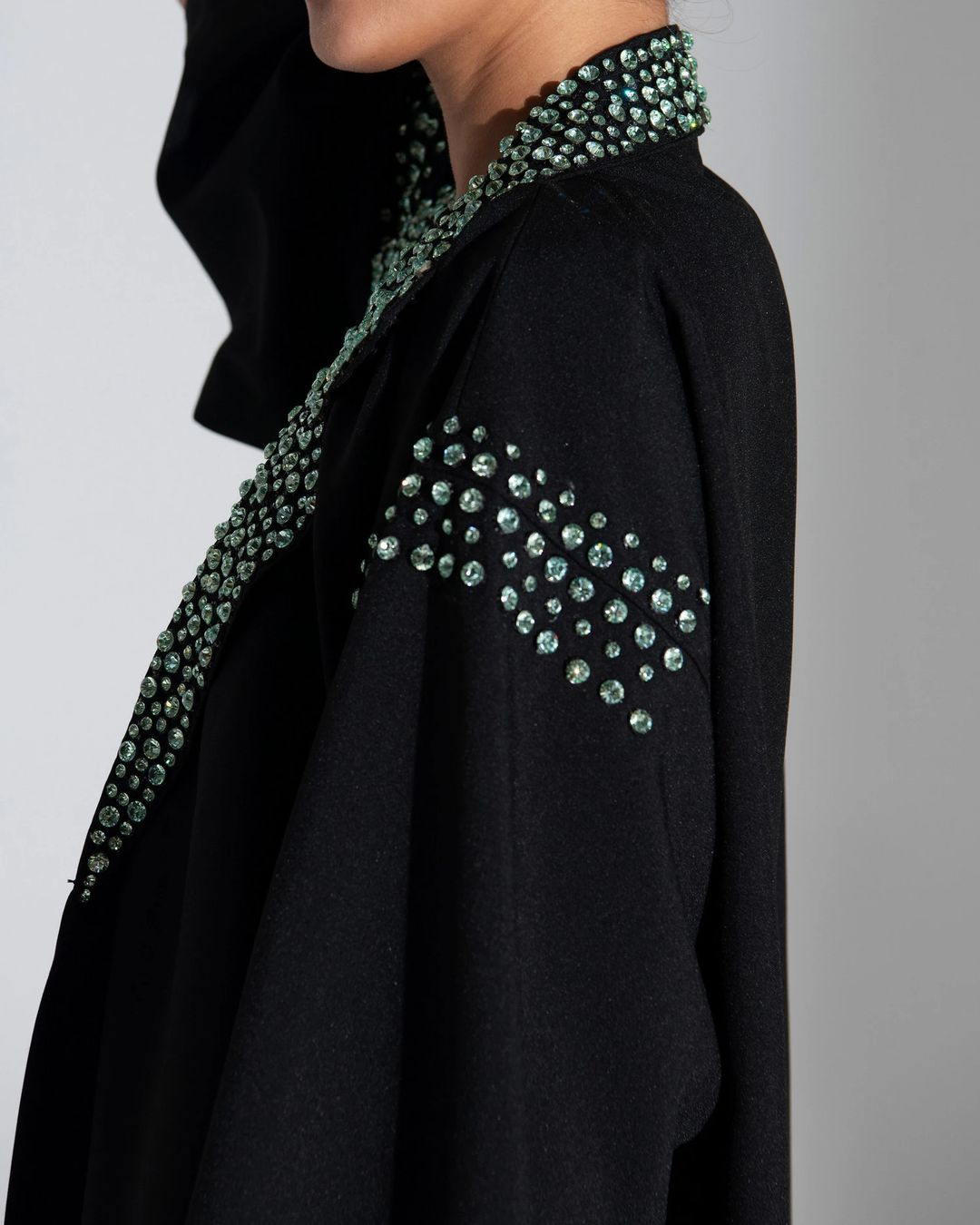 AE001 (Green) - 11
