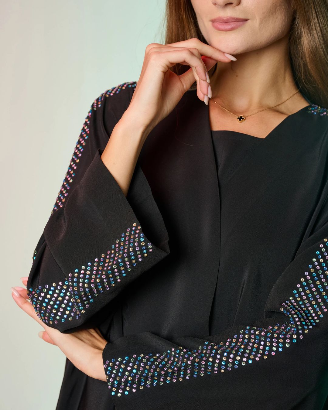 AE015 Black - 4