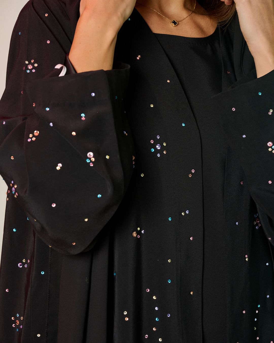 AE014 Black - 4