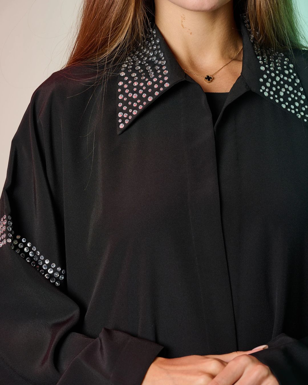 AE012 Black - 1