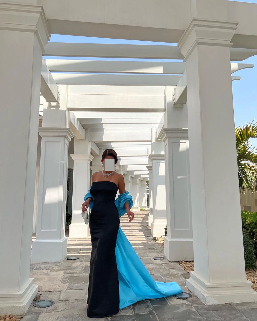 Black X blue wedding dress - 5