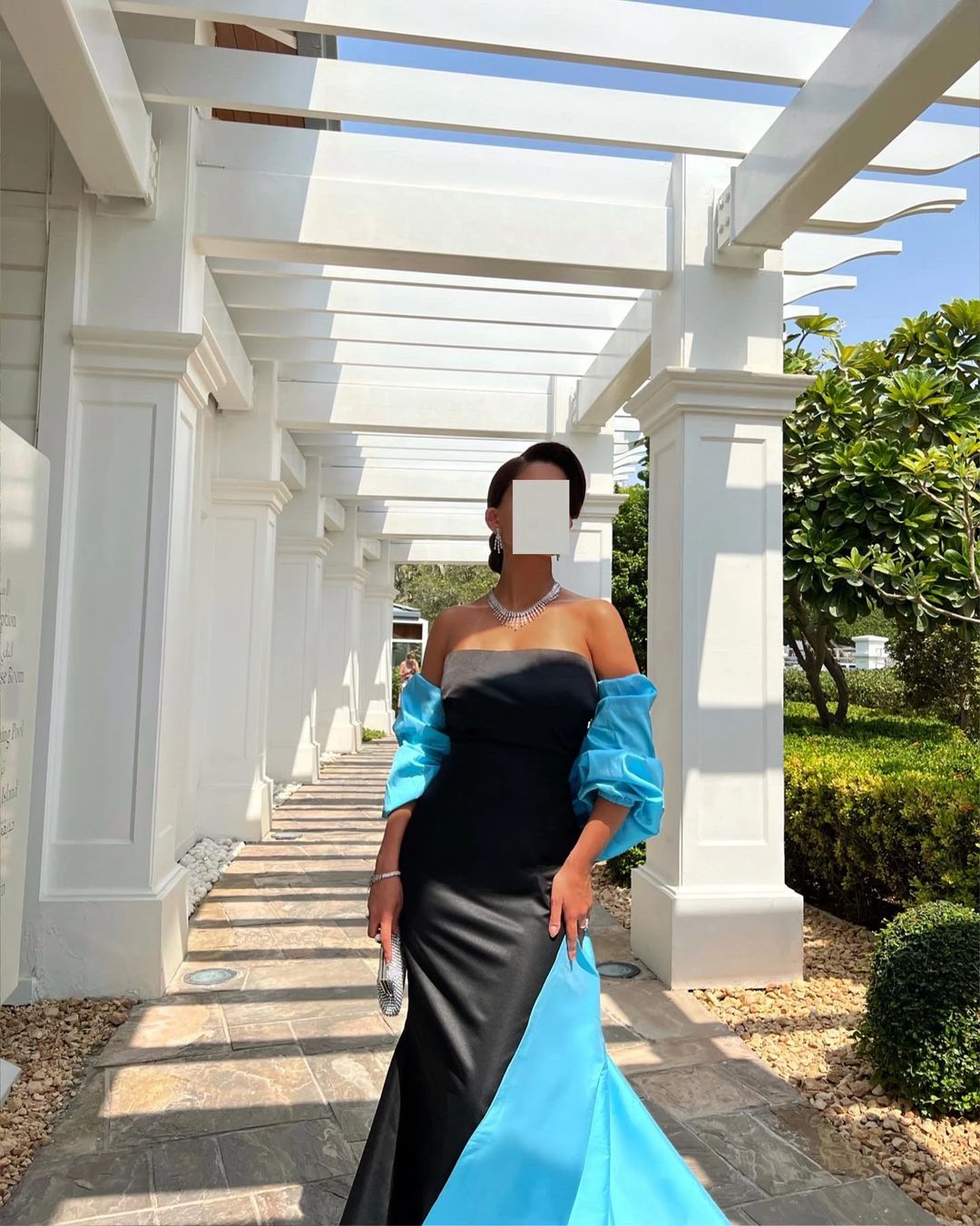 Black X blue wedding dress - 7
