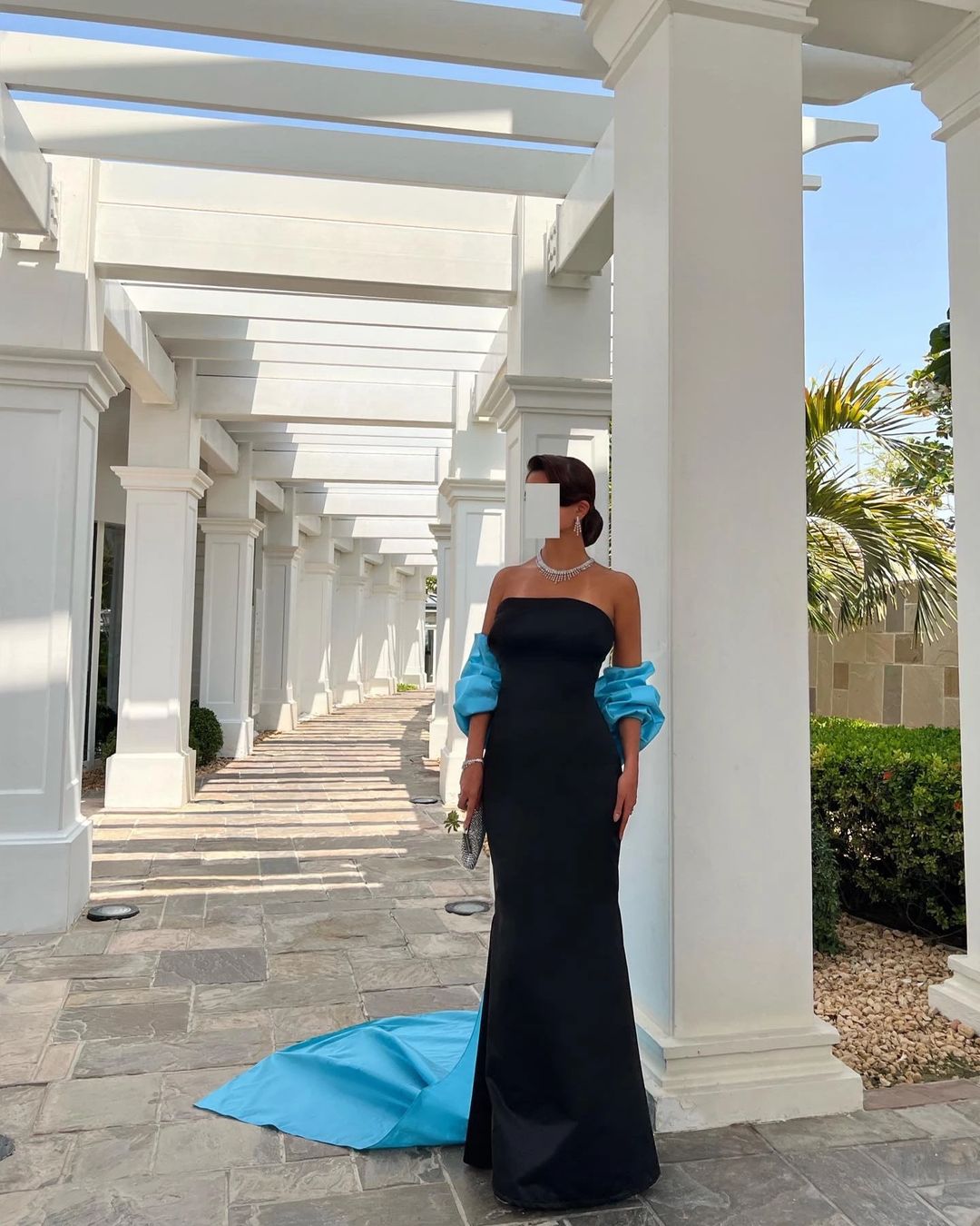 Black X blue wedding dress - 8