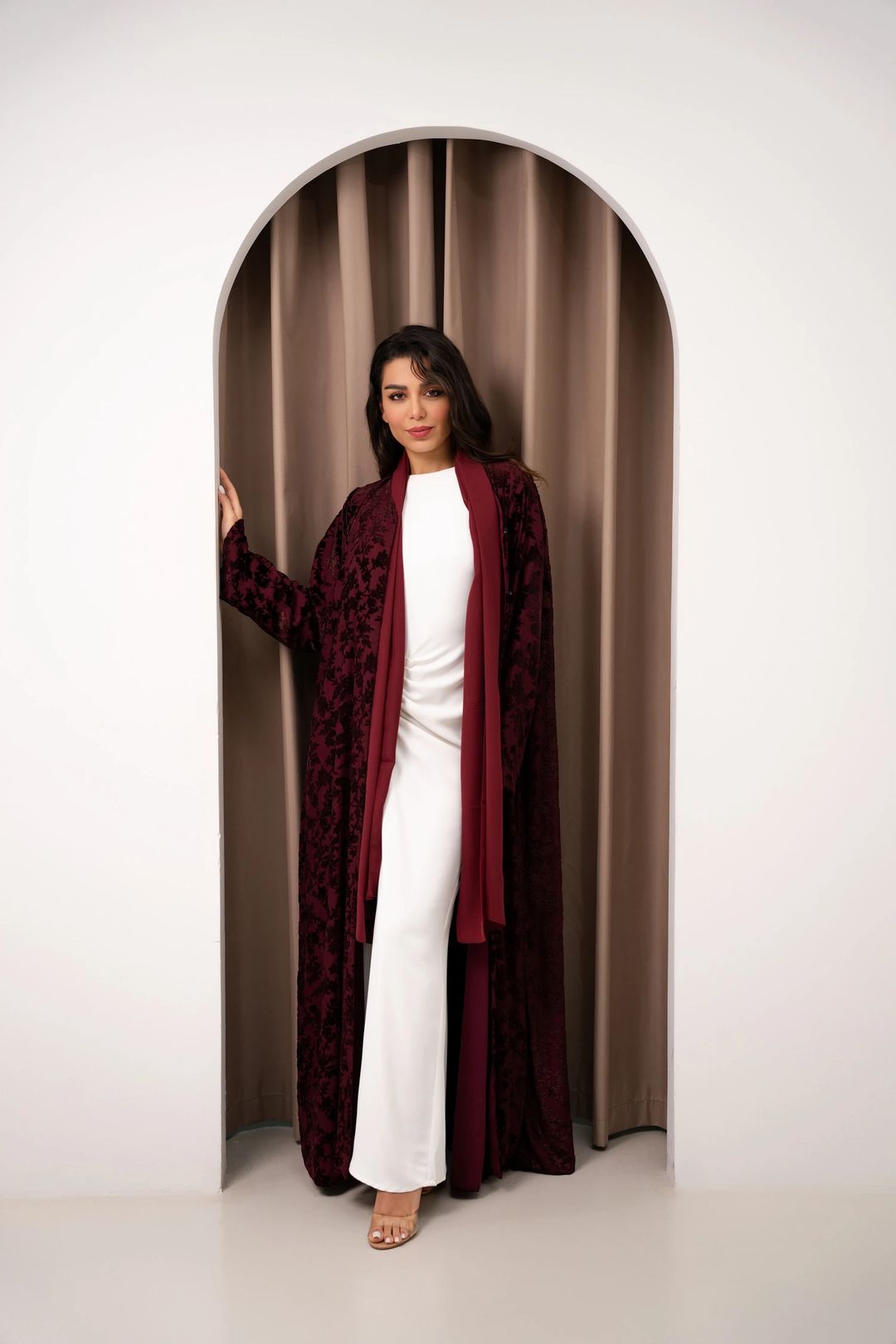 Velour orchard abaya - 1