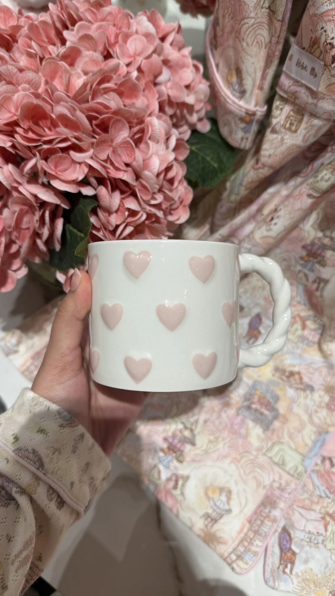 Pink heart mug 💖 - 1