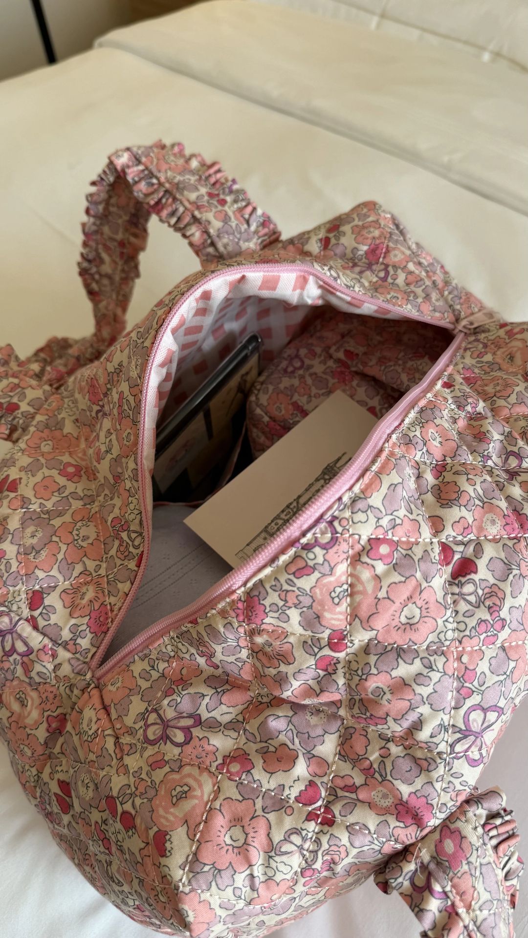 Whispering petals duffle bag 🌸 - 3