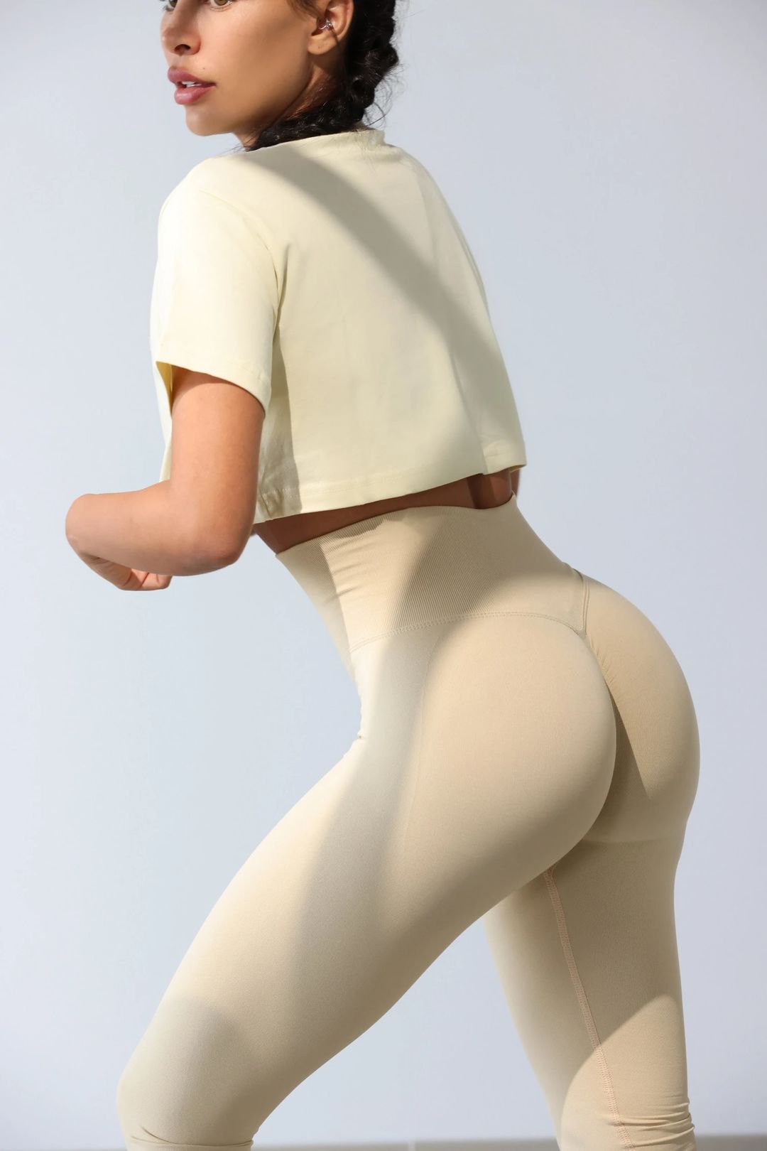 Crop T-shirt beige - 2
