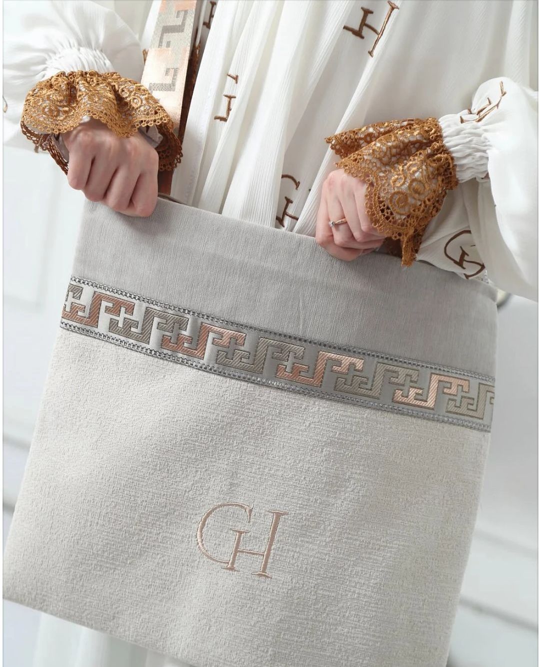 GH prayermat in bag - 2