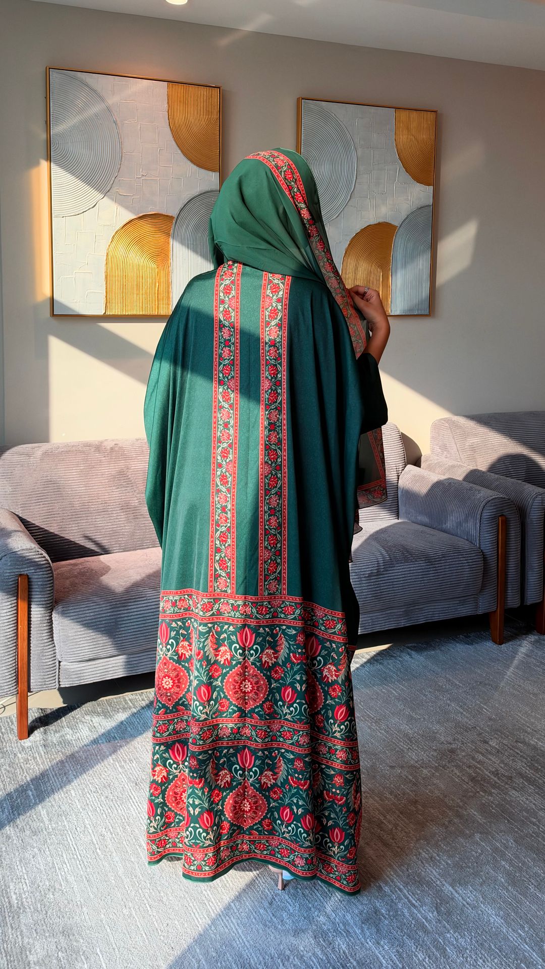 Culture  Printed Abaya Green - 3