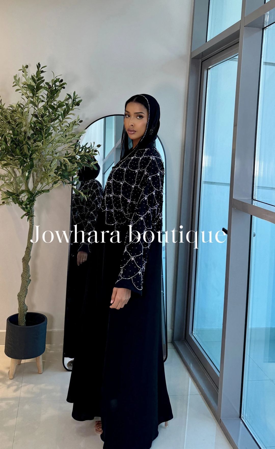 Manal Abaya - 2