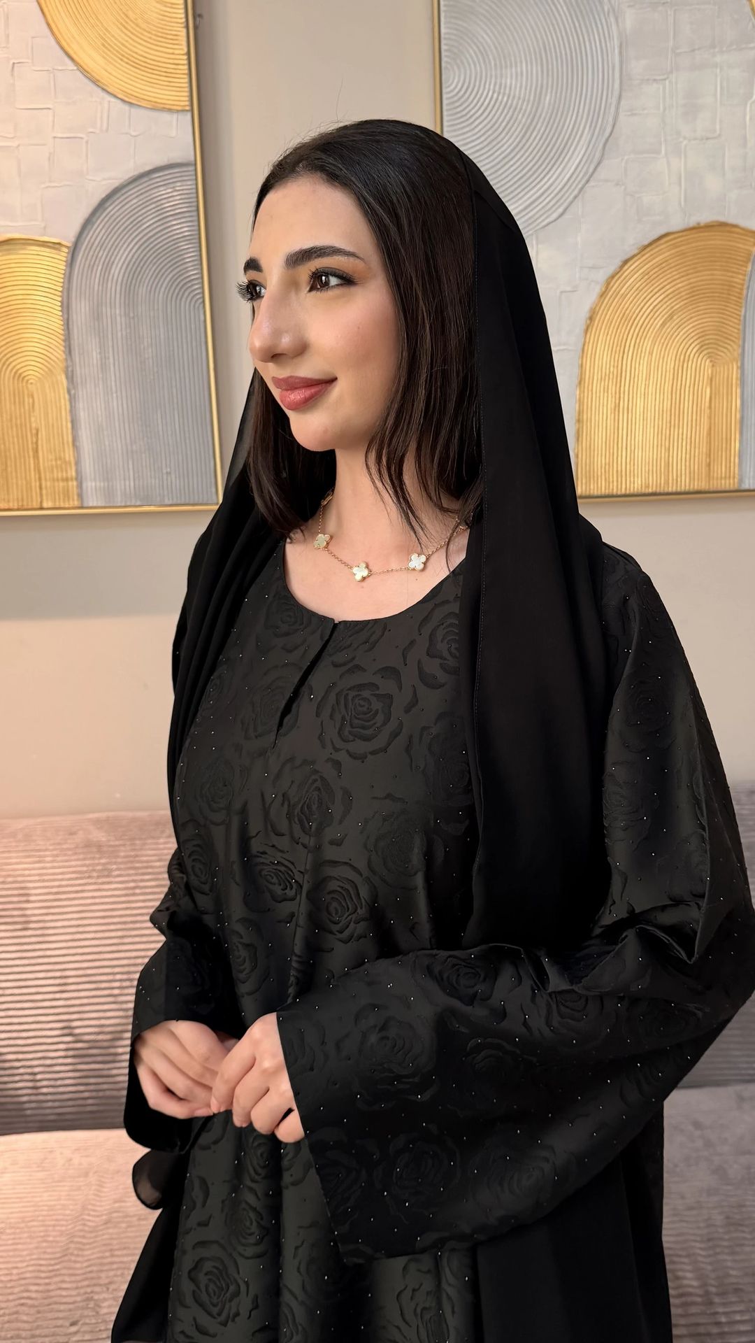 Faye Abaya black | Closed - 2
