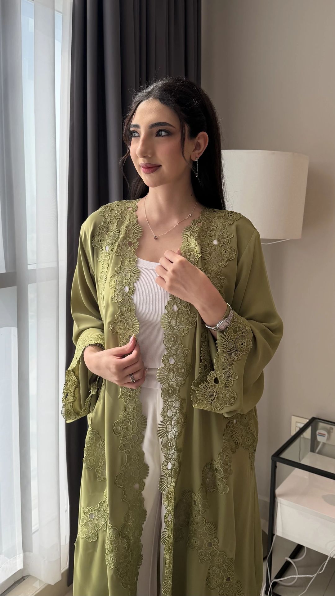 Anwar Abaya - 8