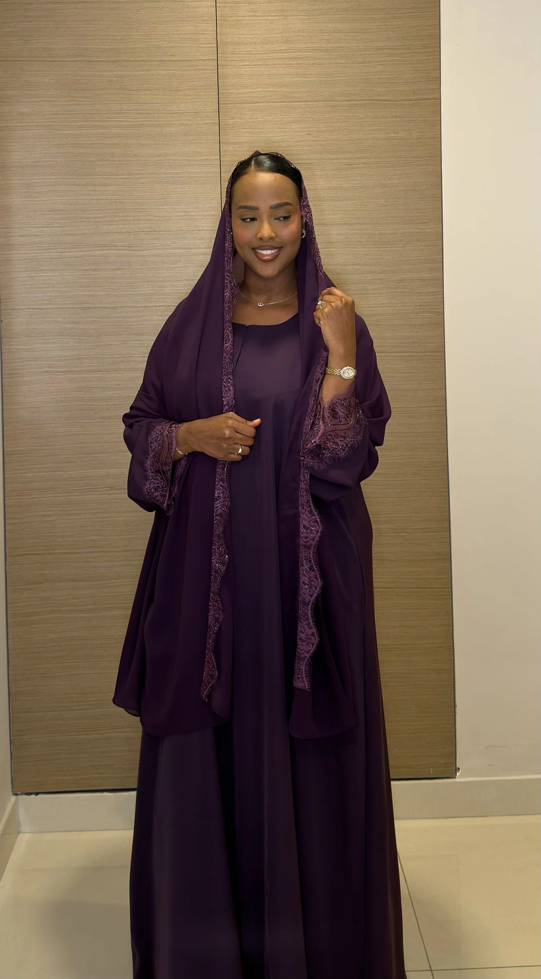 Asmahan lace abaya 03 Closed - 1