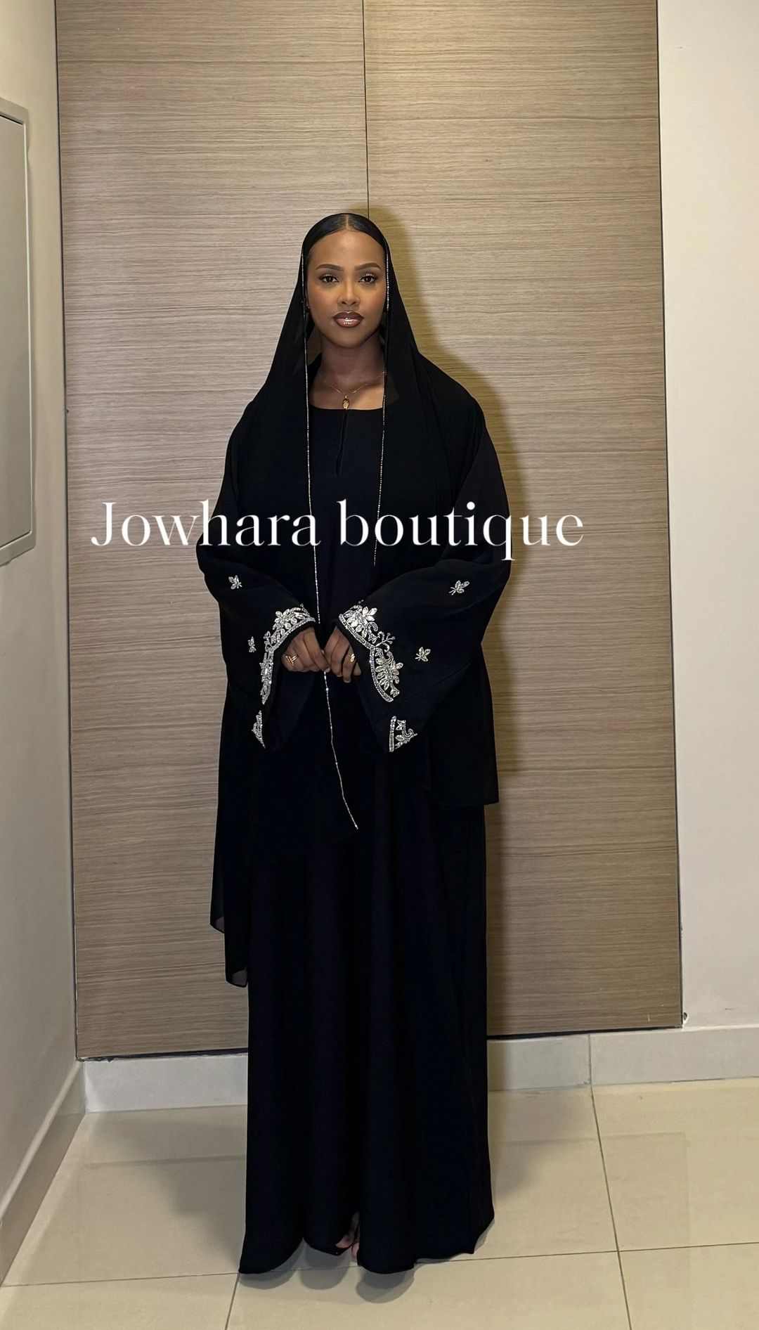 Canood Abaya Silver (closed) - 2