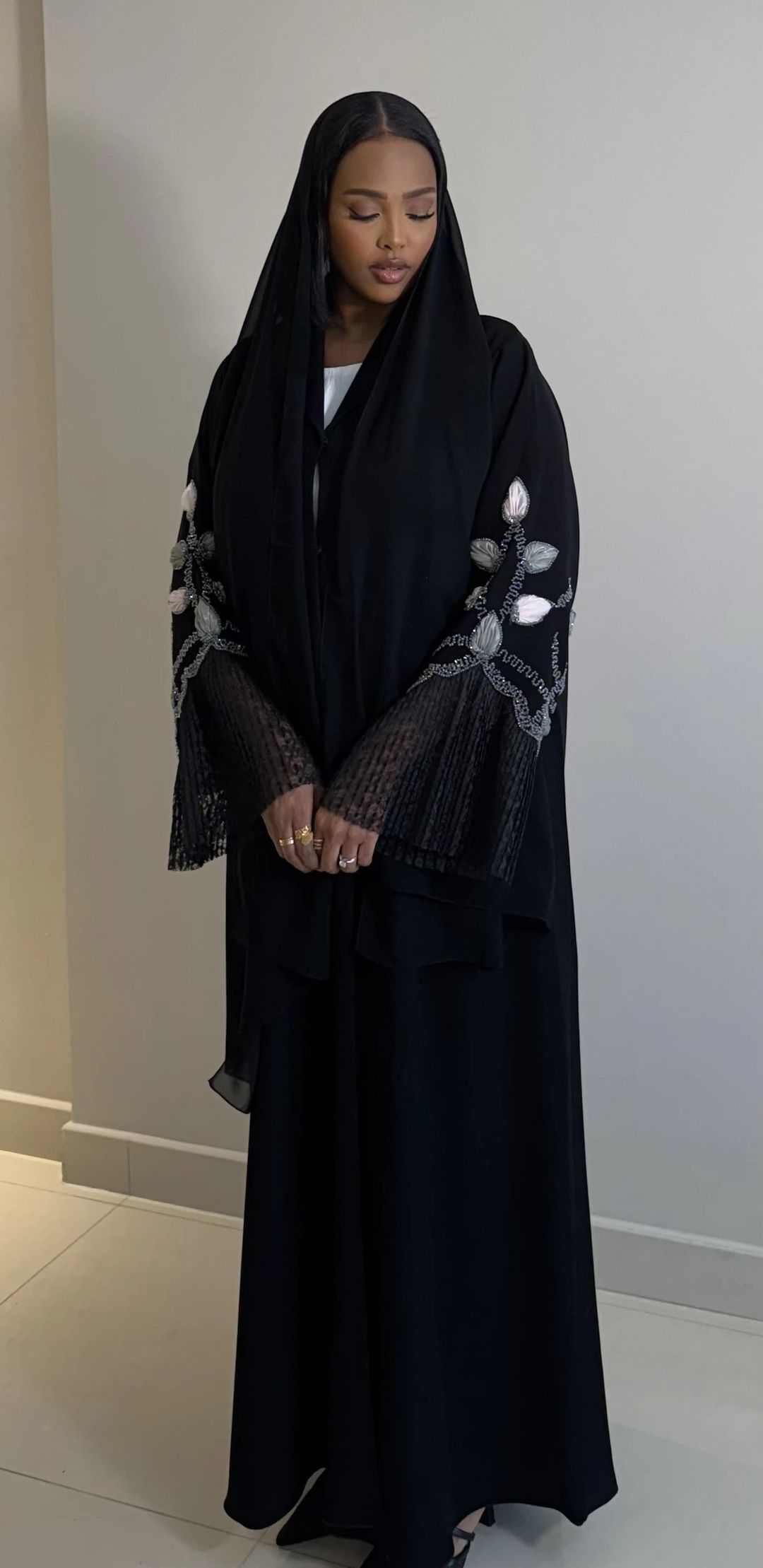 Maitha abaya - 1