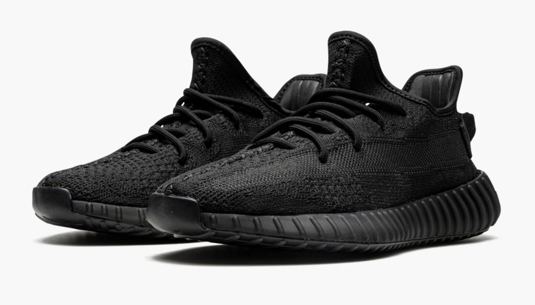 YEEZY 350 "ONYX" - 1