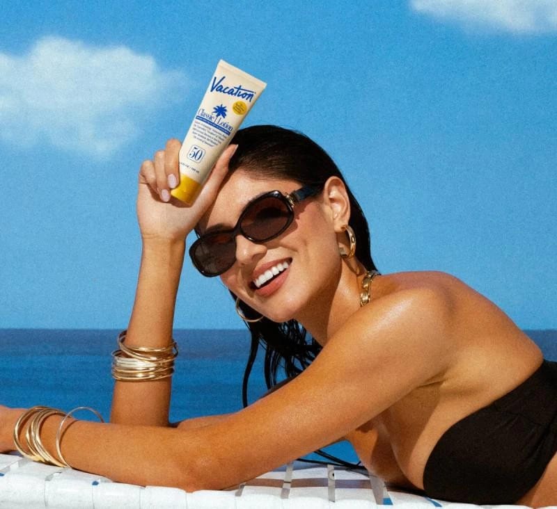 Vacation Classic Lotion SPF 50 - 2