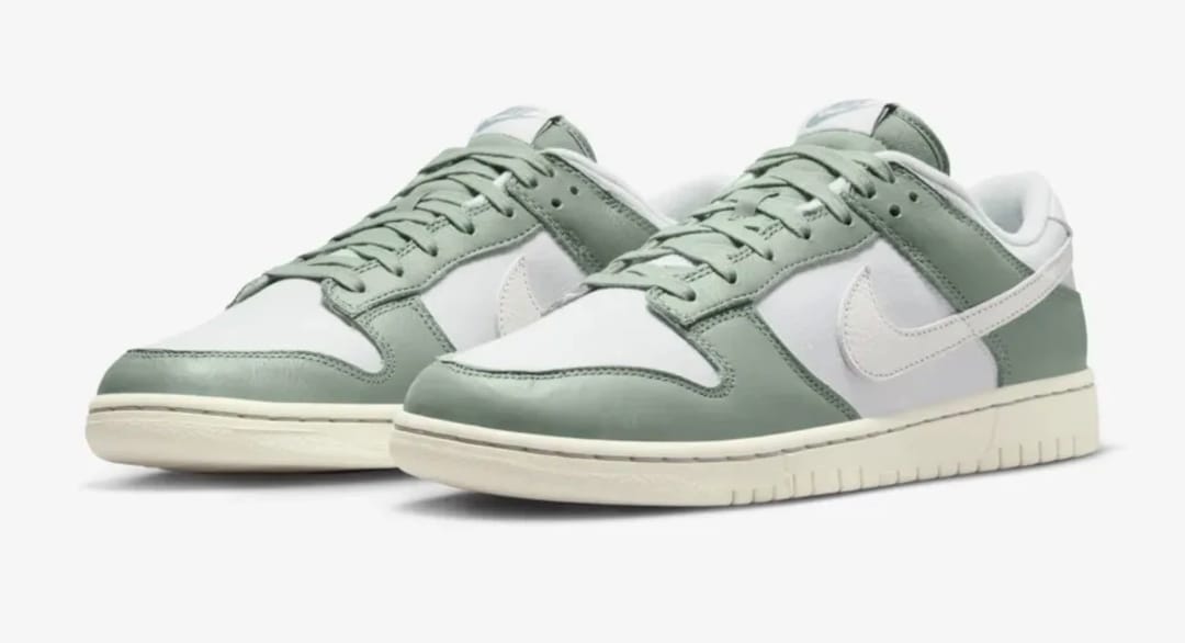 NIKE DUNK LOW "MICA GREEN" - 2