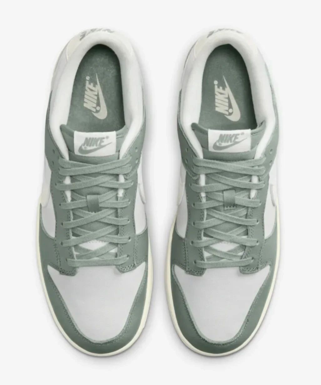 NIKE DUNK LOW "MICA GREEN" - 3