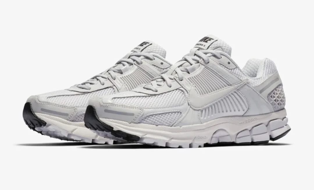 NIKE ZOOM VOMERO 5 "VAST GREY" - 2