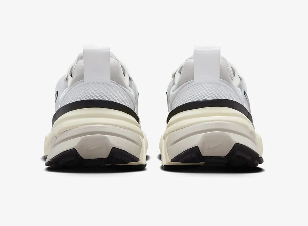 NIKE V2K "WHITE METALLIC SILVER" - 4