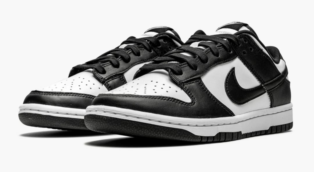 NIKE DUNK LOW "PANDA" - 1