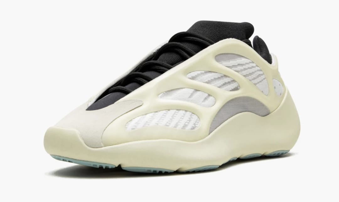 YEEZY 700 V3 "AZAEL" - 3