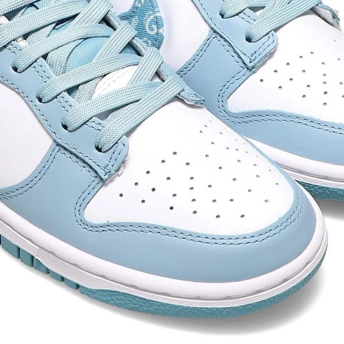 NIKE DUNK LOW "BLUE PAISLEY" - 1